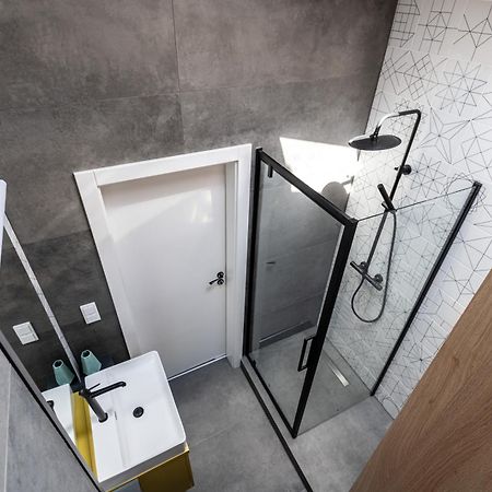 Smart Apartments - Old Town & Main Train Station - By Upstairs Krasków Εξωτερικό φωτογραφία