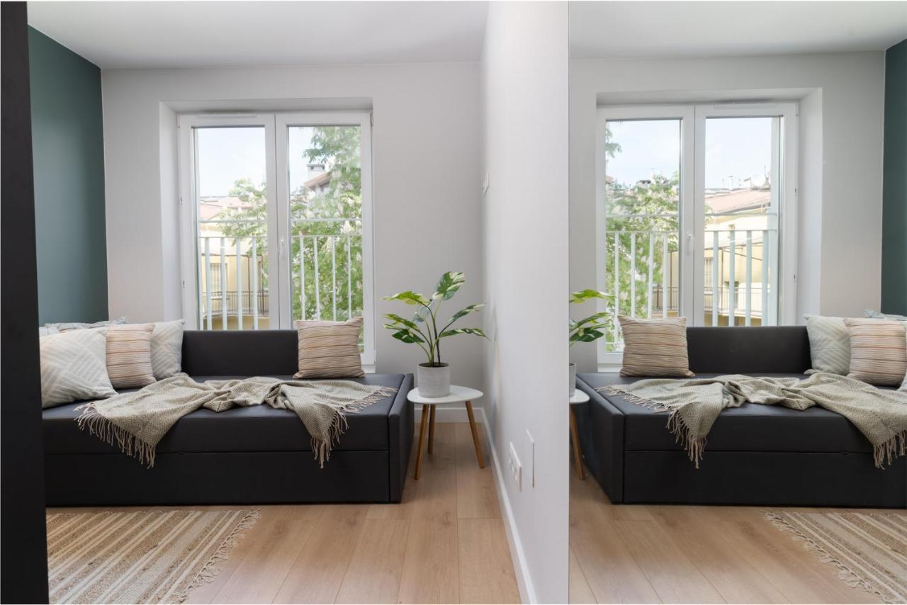 Smart Apartments - Old Town & Main Train Station - By Upstairs Krasków Εξωτερικό φωτογραφία