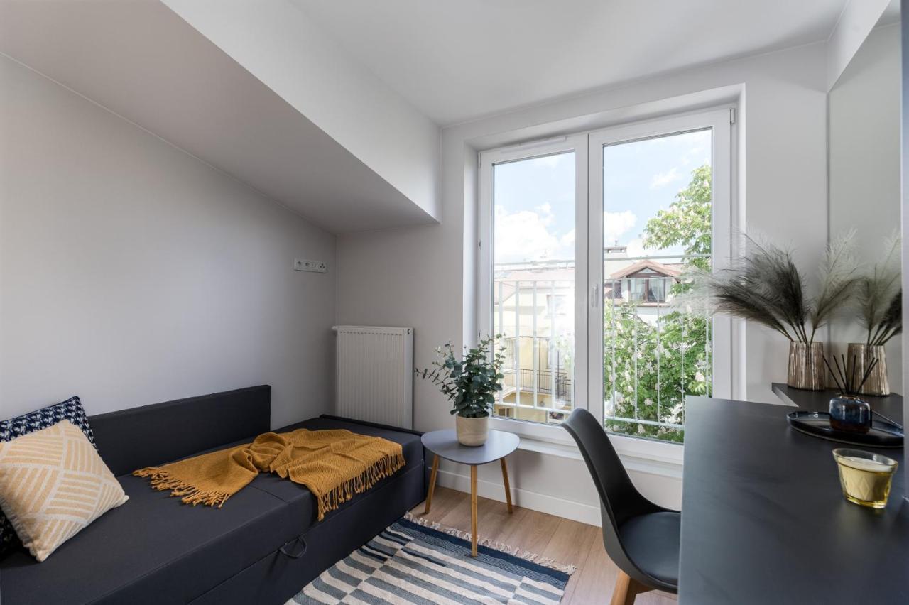 Smart Apartments - Old Town & Main Train Station - By Upstairs Krasków Εξωτερικό φωτογραφία