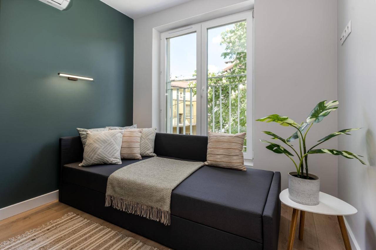 Smart Apartments - Old Town & Main Train Station - By Upstairs Krasków Εξωτερικό φωτογραφία