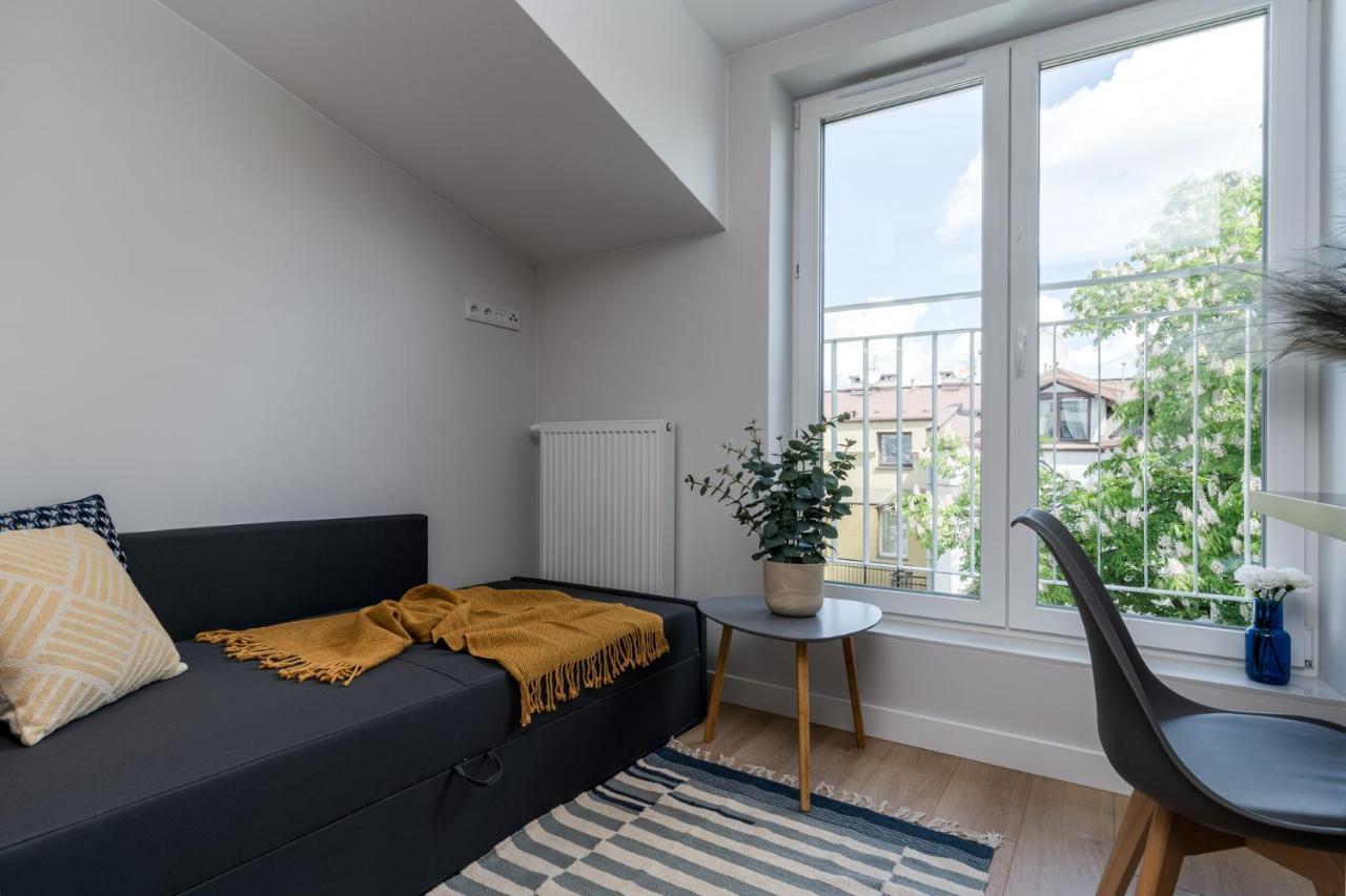 Smart Apartments - Old Town & Main Train Station - By Upstairs Krasków Εξωτερικό φωτογραφία