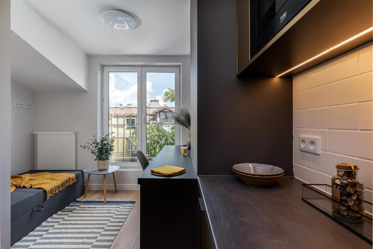 Smart Apartments - Old Town & Main Train Station - By Upstairs Krasków Εξωτερικό φωτογραφία